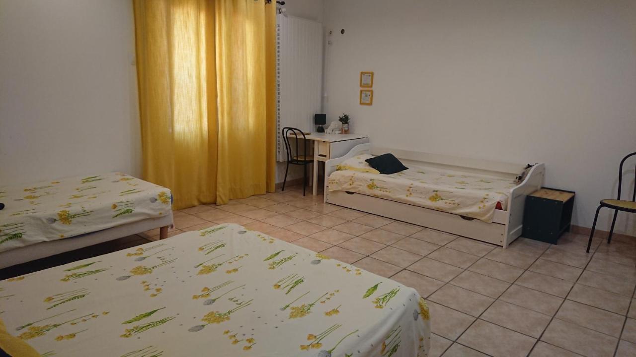 Chambres D'Hotes- Le Pre Aux Anes Albon Kültér fotó